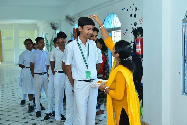 Students in science laboratory